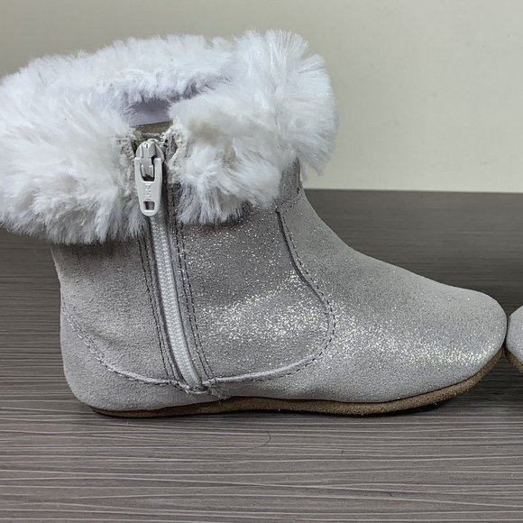 Robeez 'Thea Twinkle' Bootie, Grey Leather, Walker Size 24 months - Picture 6 of 11